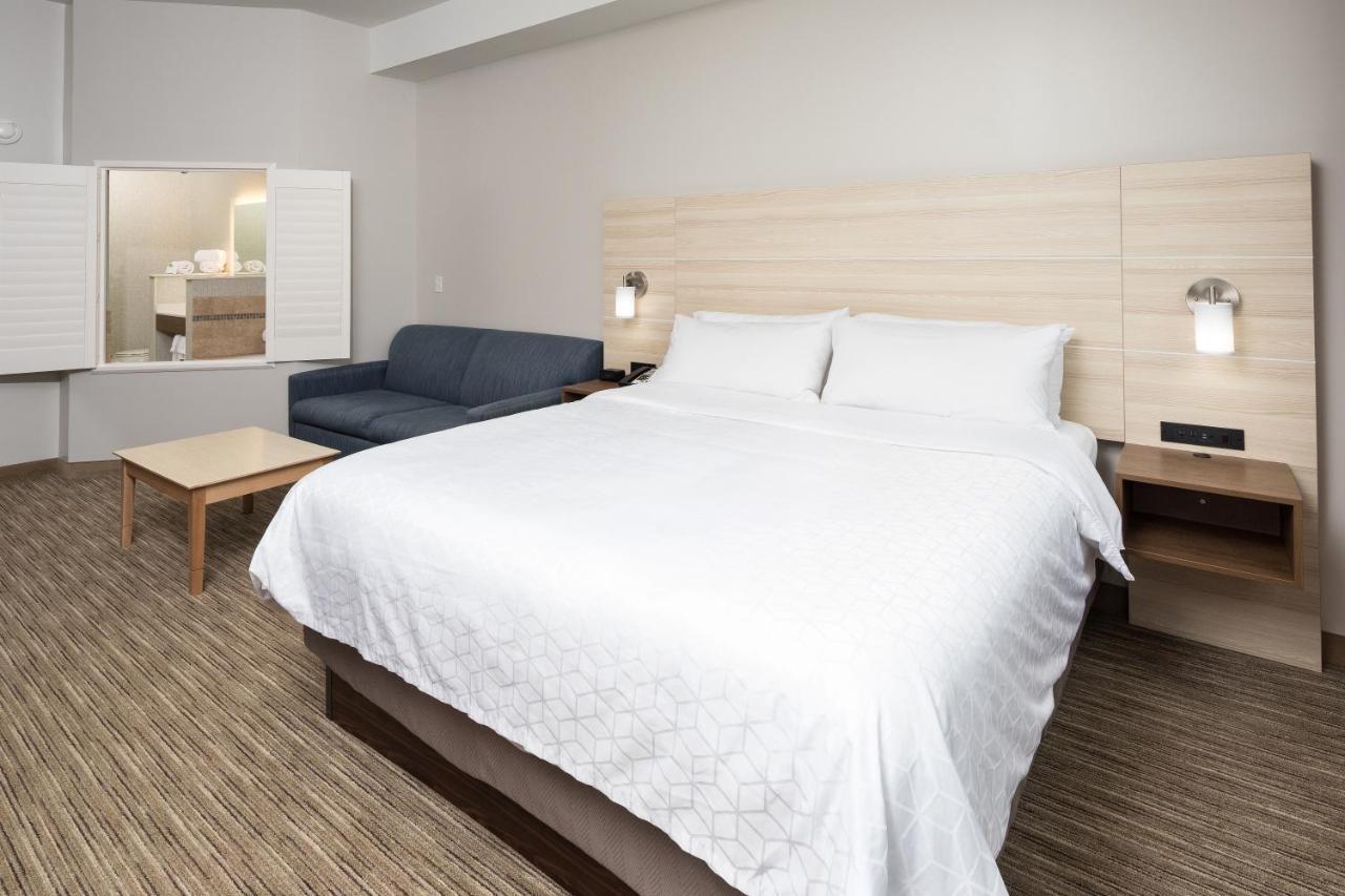 Holiday Inn Express & Suites La Porte By Ihg Exterior photo