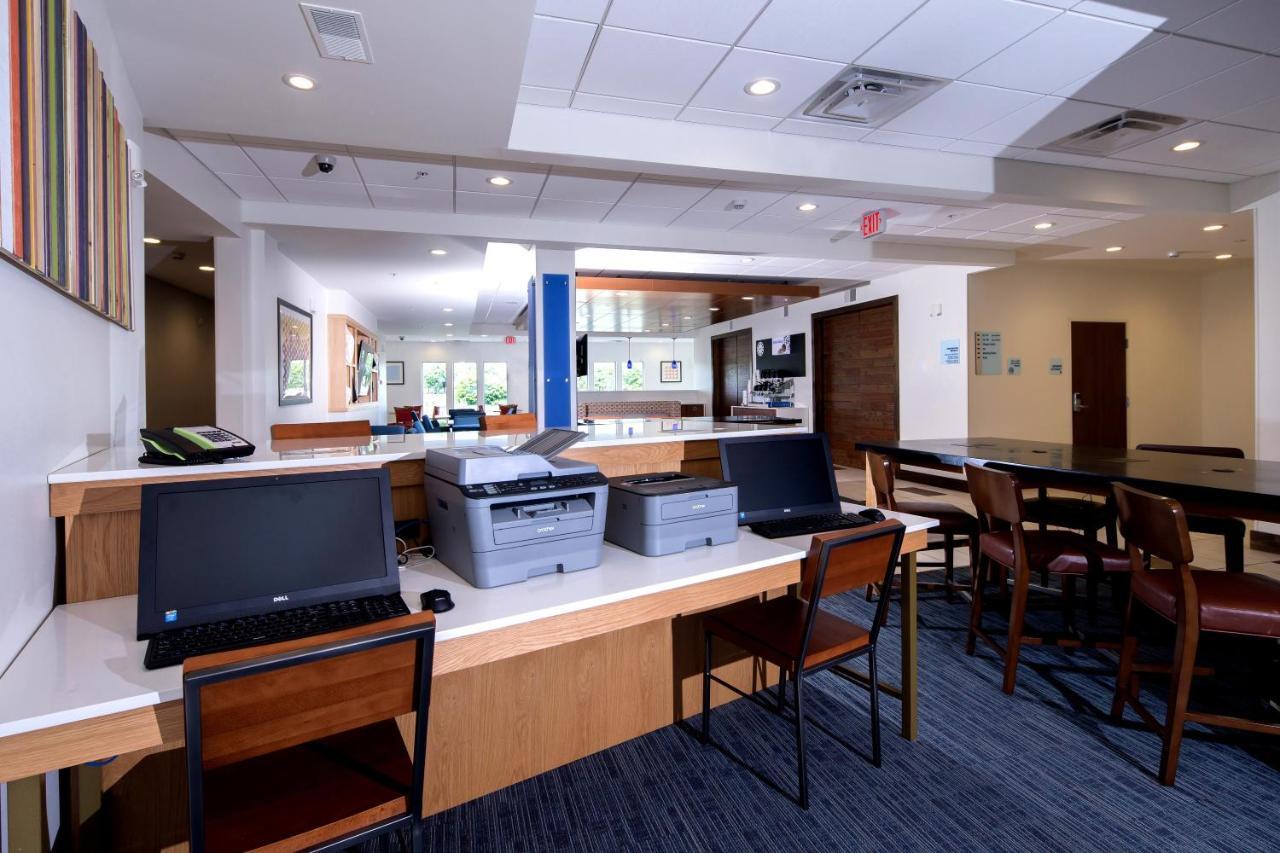 Holiday Inn Express & Suites La Porte By Ihg Exterior photo